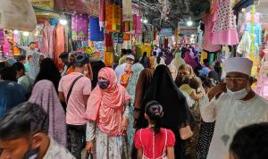রাত ৮টায় মার্কেট বন্ধের বিষয়ে বৈঠক আজ
