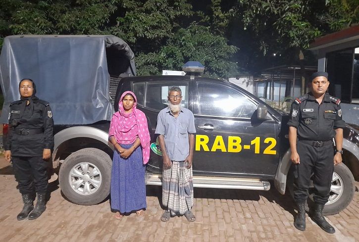 বগুড়ায় নকল মূর্তিসহ গ্রেপ্তার ২