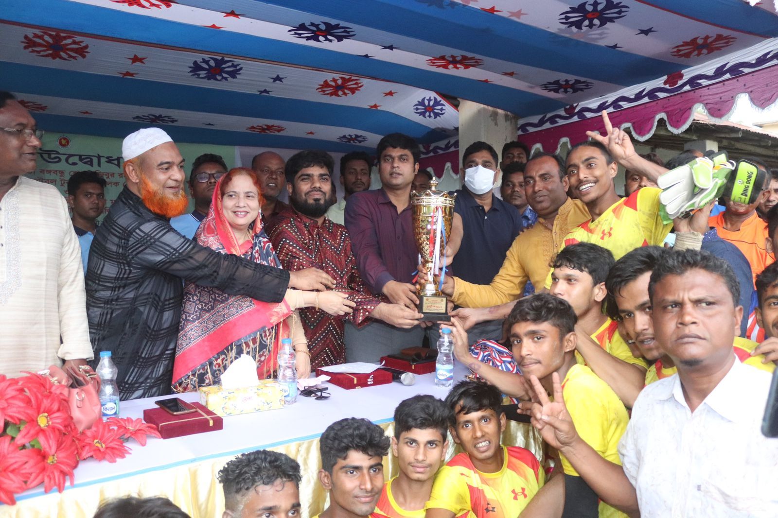 বঙ্গবন্ধু-বঙ্গমাতা জাতীয় গোল্ডকাপ ফুটবলে মাদলা ইউনিয়ন চ্যাম্পিয়ন