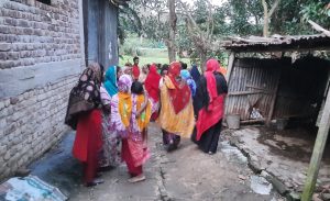 আদমদীঘিতে গৃহবধূর ঝুলন্ত লাশ উদ্ধার, বাবার দাবী হত্যা