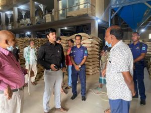 শাজাহানপুরে দুই অটো রাইস মিলে জরিমানা