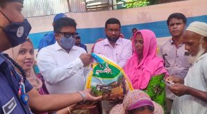 বানভাসী মানুষ ঘরে ফেরার অপেক্ষায়