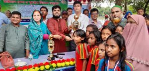 শাজাহানপুরে বঙ্গবন্ধু ও বঙ্গমাতা গোল্ডকাপ প্রাথমিক বিদ্যালয় ফুটবল টুর্নামেণ্টের ফাইনাল