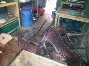 বগুড়ায় চায়ের দোকানিকে মারপিট করলেন যুবলীগ নেতা!