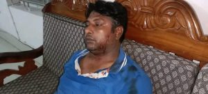 শাজাহানপুরে ইউপি সদস্যকে ছুরিকাঘাত