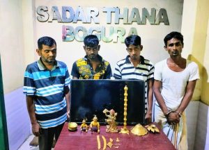 বগুড়ায় কালি মন্দিরে চুরি, চোরাই মালামাল উদ্ধারসহ গ্রেফতার ৪