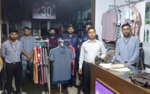 বগুড়ায় সরকারি নির্দেশ অমান্য ২টি দোকানের বিদ্যুৎ সংযোগ বিছিন্ন