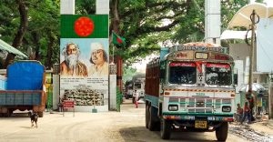 বেনাপোল স্থলবন্দর দিয়ে আমদানি-রপ্তানি বন্ধ