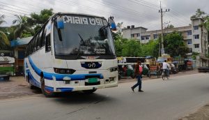 জ্বালানি তেলের দাম বৃদ্ধিতে ক্ষুব্ধ বগুড়ার সব শ্রেণি-পেশার মানুষ।