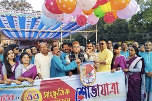 শুক্রবার বগুড়া পদাতিক'র গৌরবময় ৩৩ বছর উপলক্ষে বর্ণাঢ্য আয়োজন করা হয়। ছবি: এনসিএন