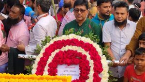 জাতীয় স্মৃতিসৌধে কুড়িকৃবি উপাচার্যের শ্রদ্ধা