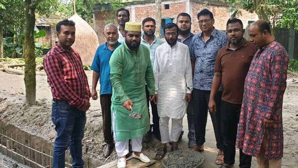 শাজাহানপুরে আরসিসি ড্রেন নির্মাণ কাজের উদ্বোধন