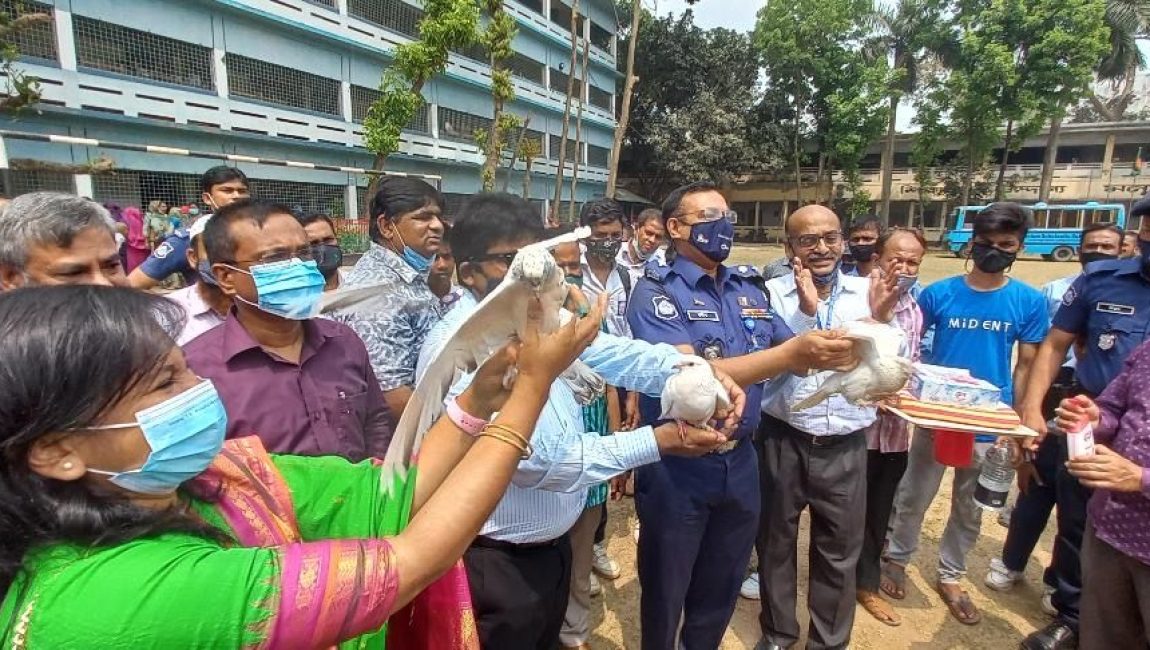 19B8E430-0B20-47E9-B525-884E406E8F4B