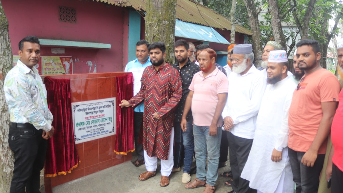 শাজাহানপুরে সেনাপল্লী রাস্তার উন্নয়ন কাজের উদ্বোধন