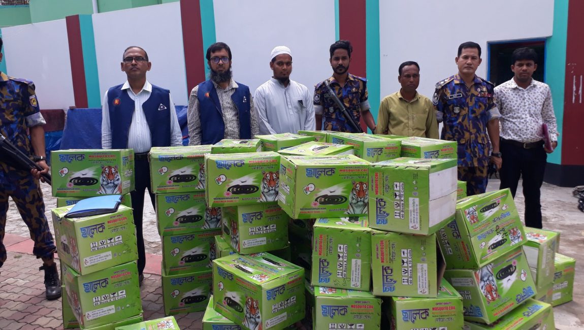 বগুড়ায় অবৈধভাবে পন্য বিক্রির দায়ে জরিমানা