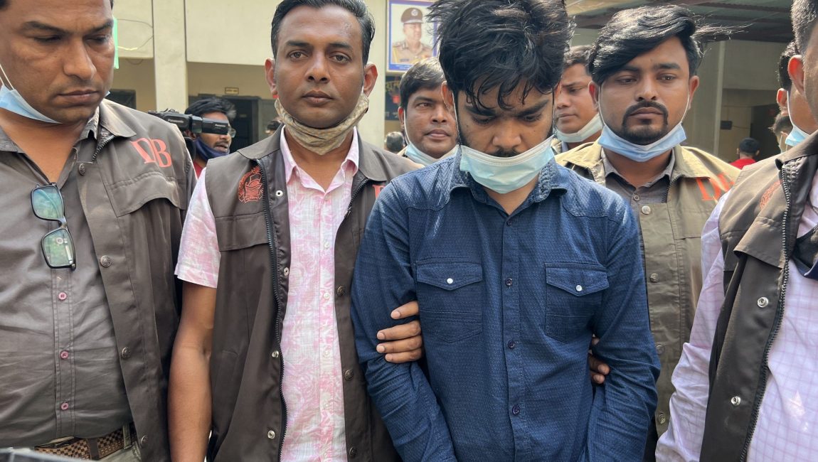 BCBF4A74-CD8D-474F-9791-FF2887CF67E3