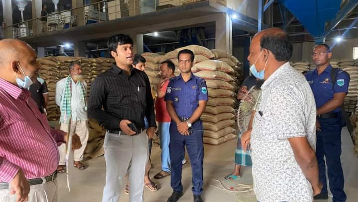 শাজাহানপুরে দুই অটো রাইস মিলে জরিমানা