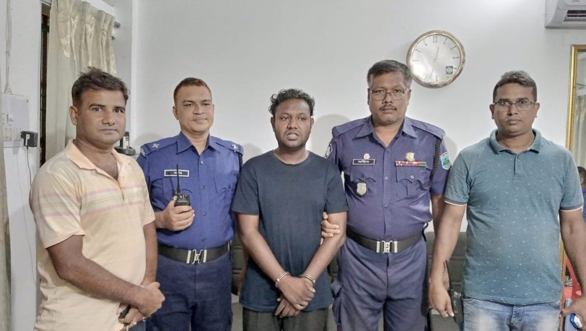 বগুড়া সদর ফাঁড়ীর অভিযানে ইয়াবাসহ গ্রেফতার ১।