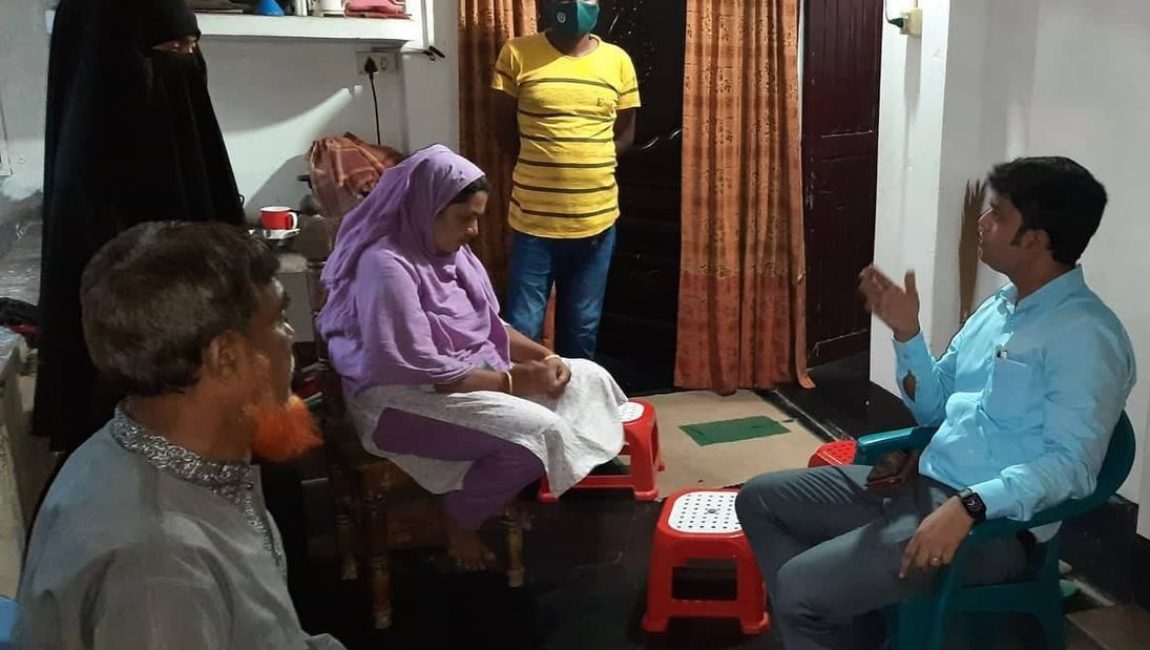 শাজাহানপুরে ইউএনও’র হস্তক্ষেপে বাল্যবিবাহ থেকে স্কুলছাত্রীর রক্ষা। ছবি: এনসিএন