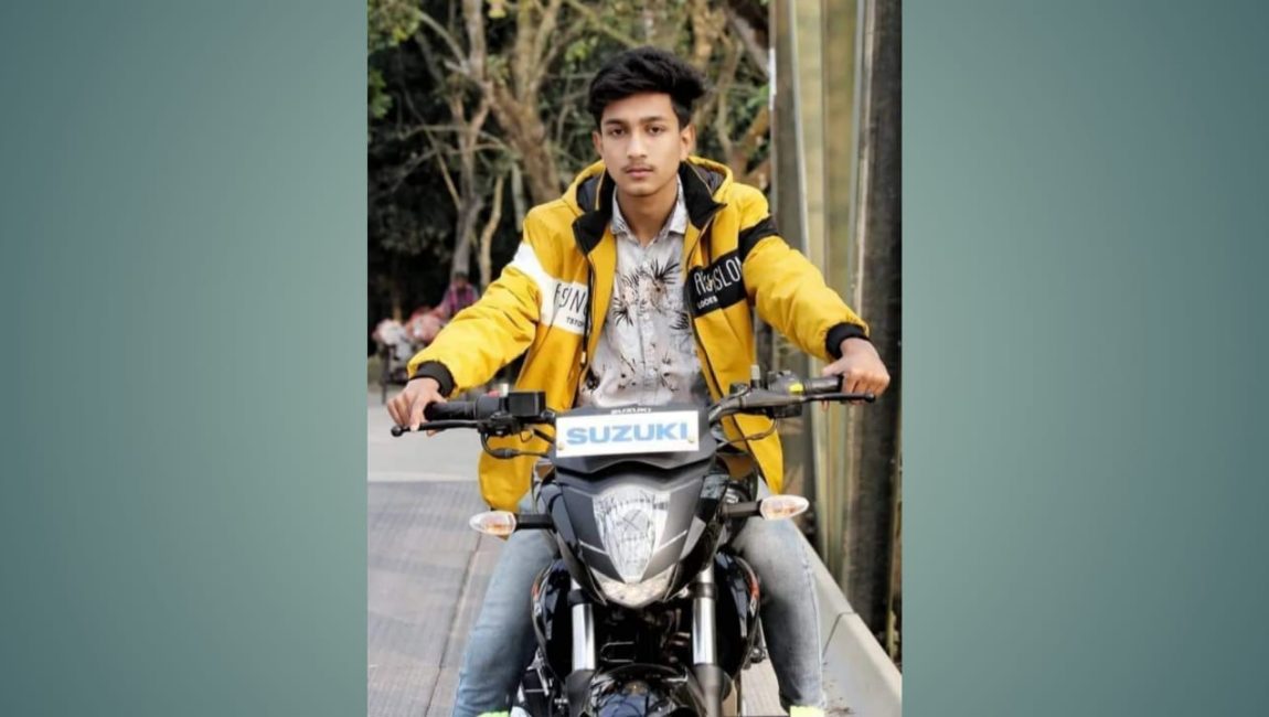 শাজাহানপুরে কচুক্ষেতে স্কুলছাত্রের লাশ