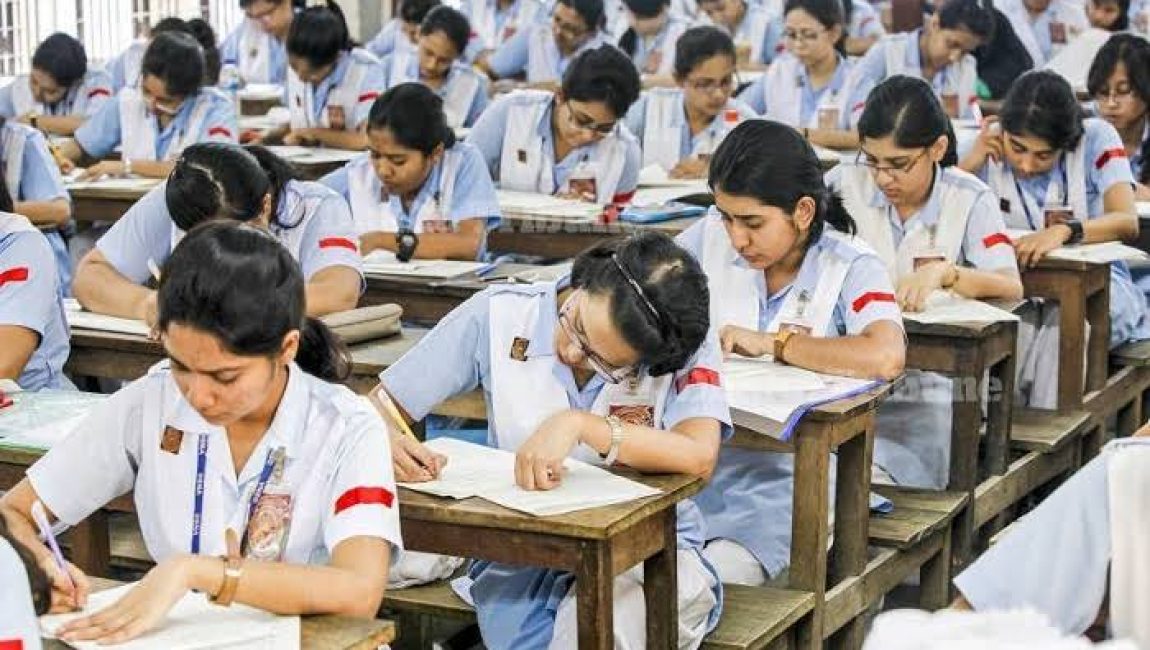 আজ থেকে শুরু হলো এইচএসসি পরীক্ষা