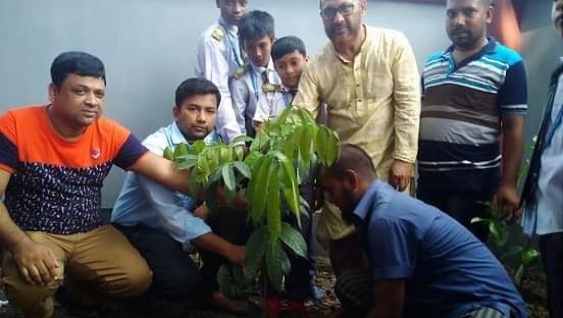বগুড়ায় পরিবেশ সচেতনতা বিষয়ক আলোচনা সভা ও বৃক্ষরোপন