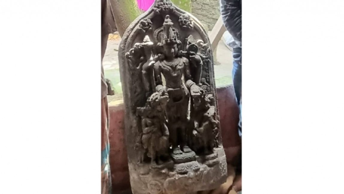 কষ্টিপাথরের মূর্তি